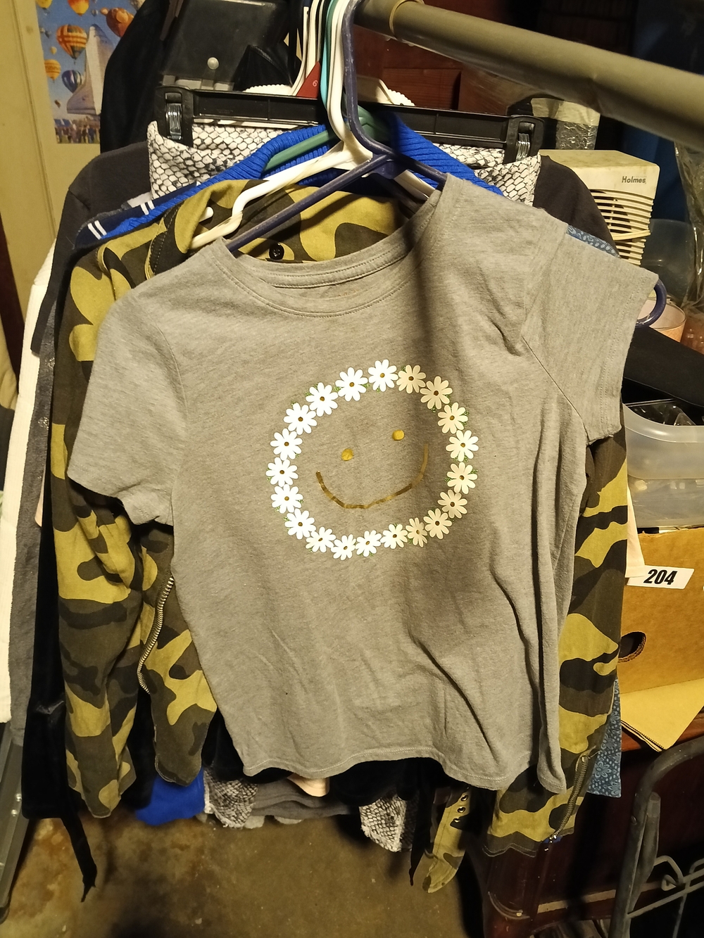 Cat & Jack Gray Daisy Smile Short Sleeve Tee